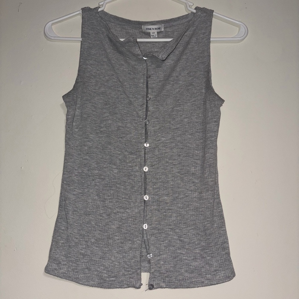 Pink Rose Heather Gray Button-Down Sleeveless Top